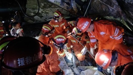 液體硅膠廠家心系地震災(zāi)區(qū)，祈禱平安